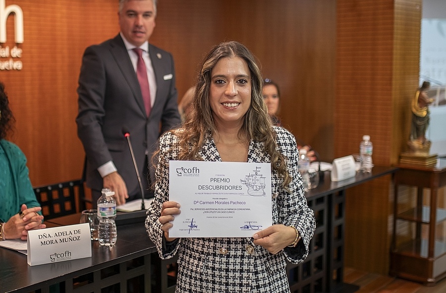 Carmen Morales Pacheco se hace con el I Premio Descubridores de nuestro Colegio