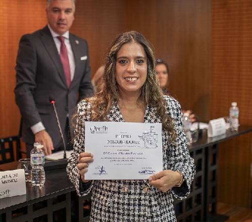 Carmen Morales Pacheco se hace con el I Premio Descubridores de nuestro Colegio